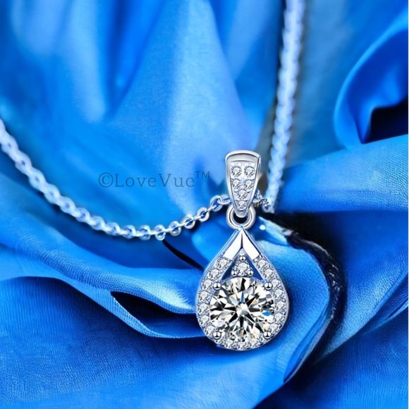 Certified 1ct. t.w. Diamond Luxury Teardrop Frame Necklace VVS1 GRA Certified - Picture 5 of 15